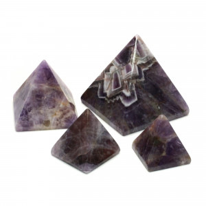 Pyramid, Amethyst, Medium, ~40mm